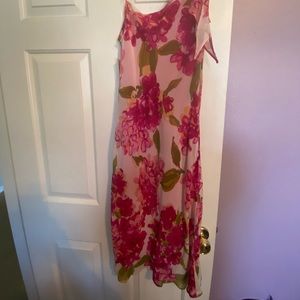 Morell Maxie, never been worn, size 8.